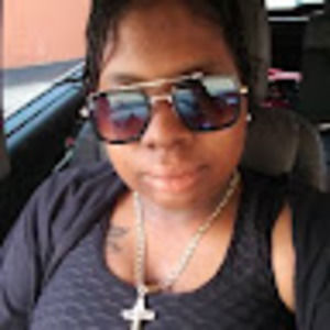 Meet your Posher, Valicia